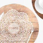 סט פלייסמנים פי וי סי עגול דגם תחרה